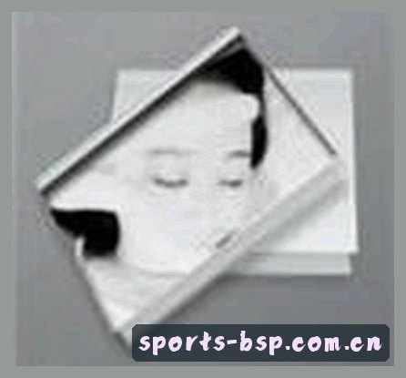 李明